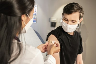 Hoe profiteren ondernemers van omscholing naar de zorg?